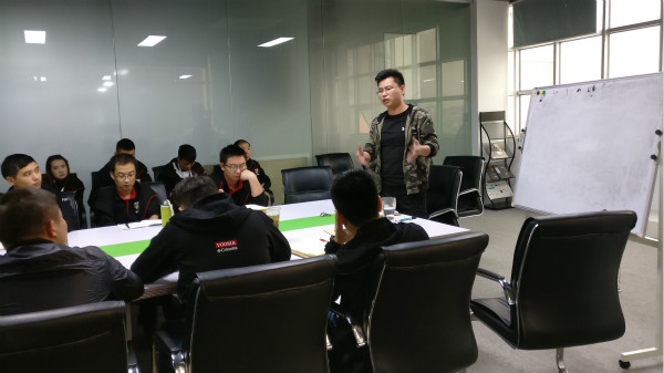 瑞馬壁掛爐廠家增強(qiáng)服務(wù)意識(shí),提高商務(wù)技巧 瑞馬壁掛爐廠家增強(qiáng)服務(wù)意識(shí),提高商務(wù)技巧